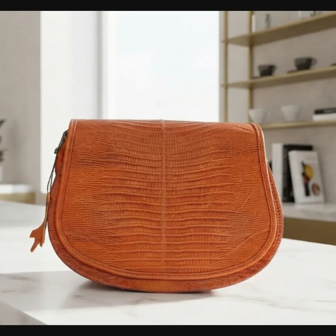 کیف تمام چرم گاوی مدل جلو دوخت